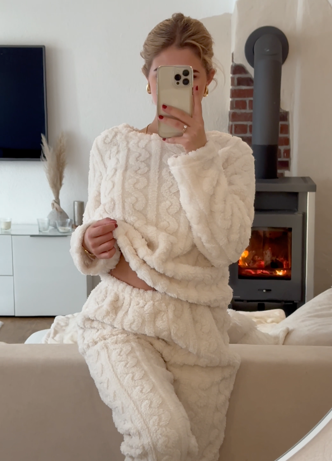 FluffyPyjama - Kuschelig und Warm durch den Winter